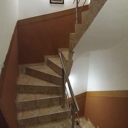 Comfort Guest House Samokov Ngoại thất bức ảnh